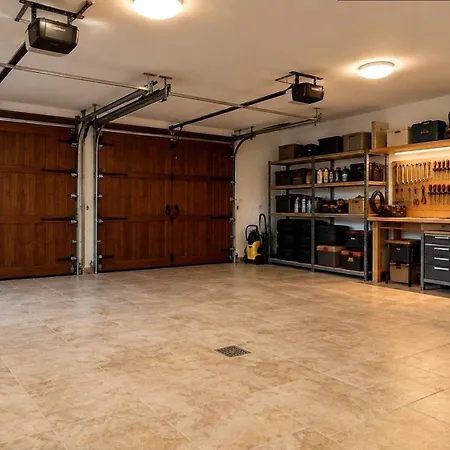 Βίλα Zanka For 8 Guests Μπάνσκο